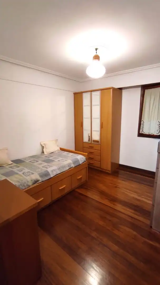 Bedroom of Flat for sale in Ermua  with Furnished and Balcony