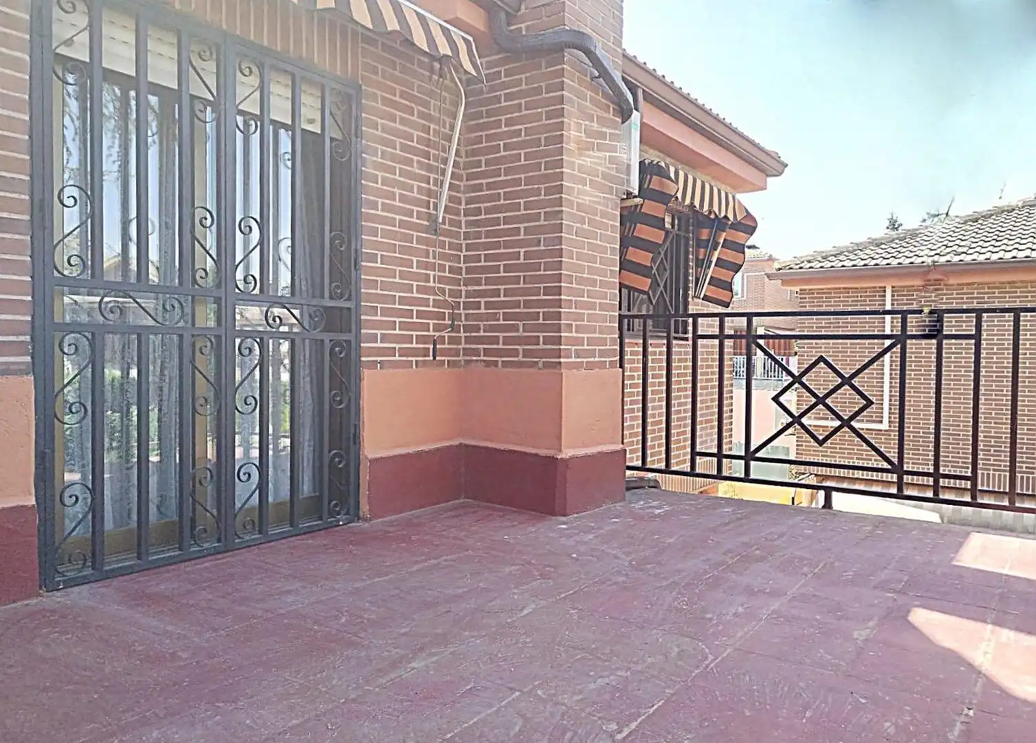 Terrace of Detached homes for sale in Los Villares