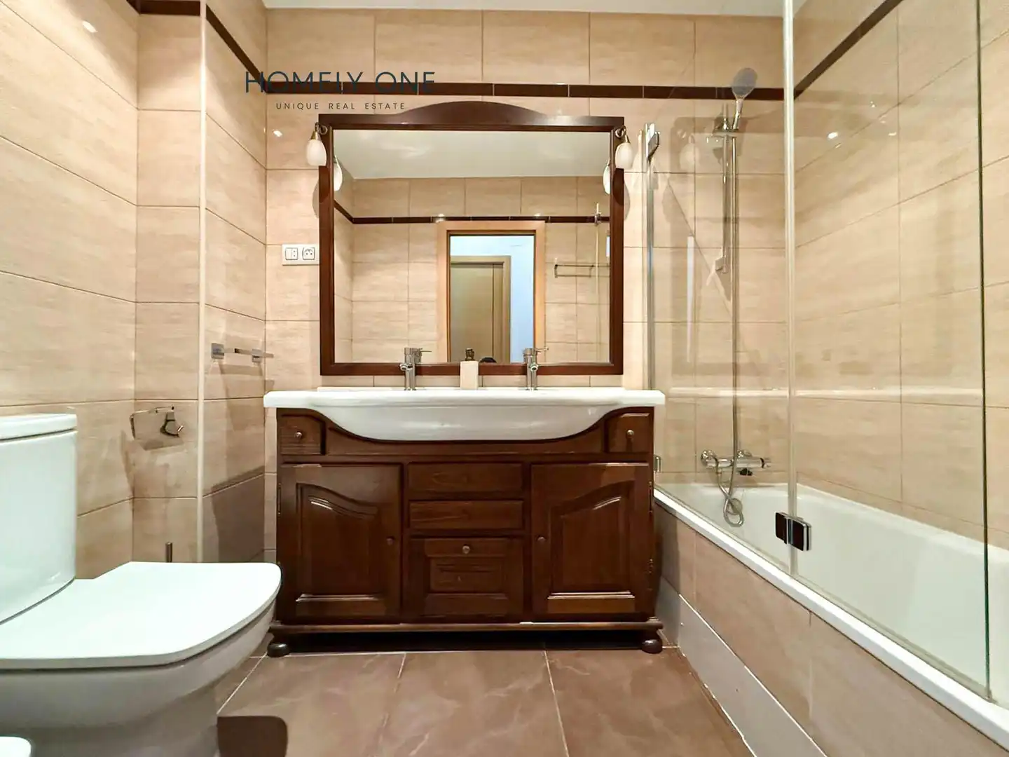 Badezimmer von Wohnung zum Verkauf in Madrid mit Klimaanlage, Heizung und Terrasse
