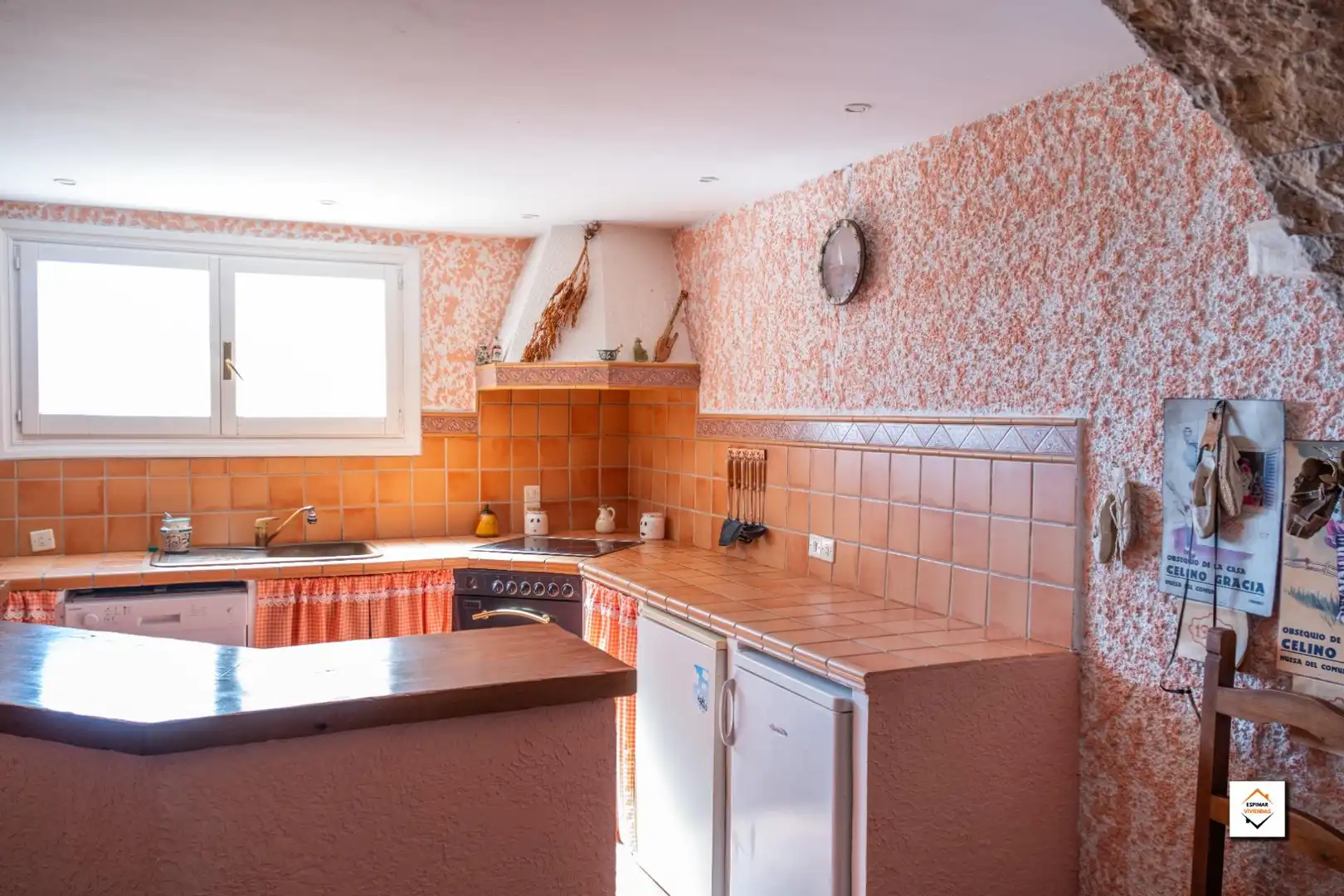Kitchen of Houses for sale in Zaragoza  with Air Conditioner, Heating and Private garden