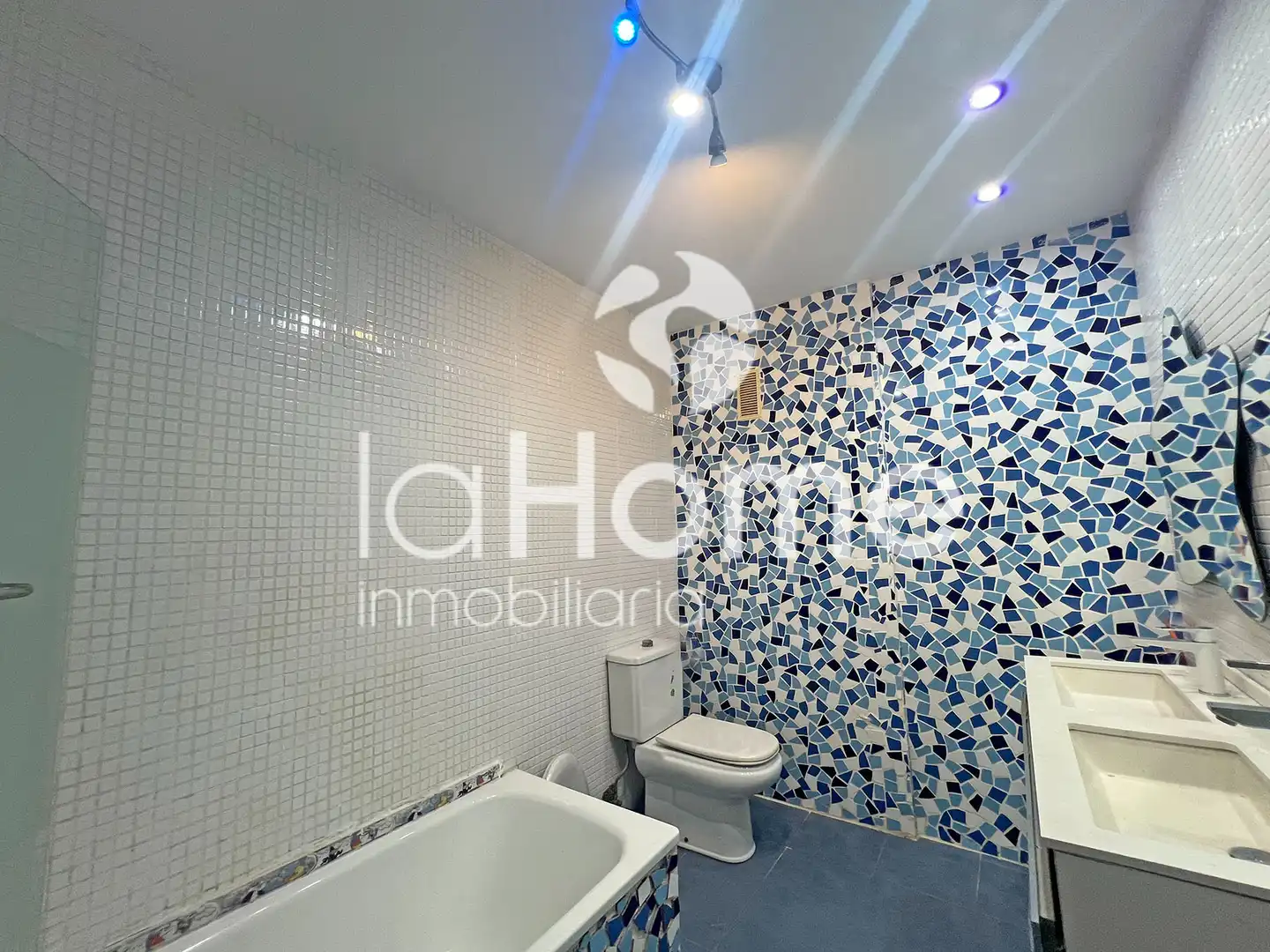 Baño de Casa adosada en venta en Casas Verdes