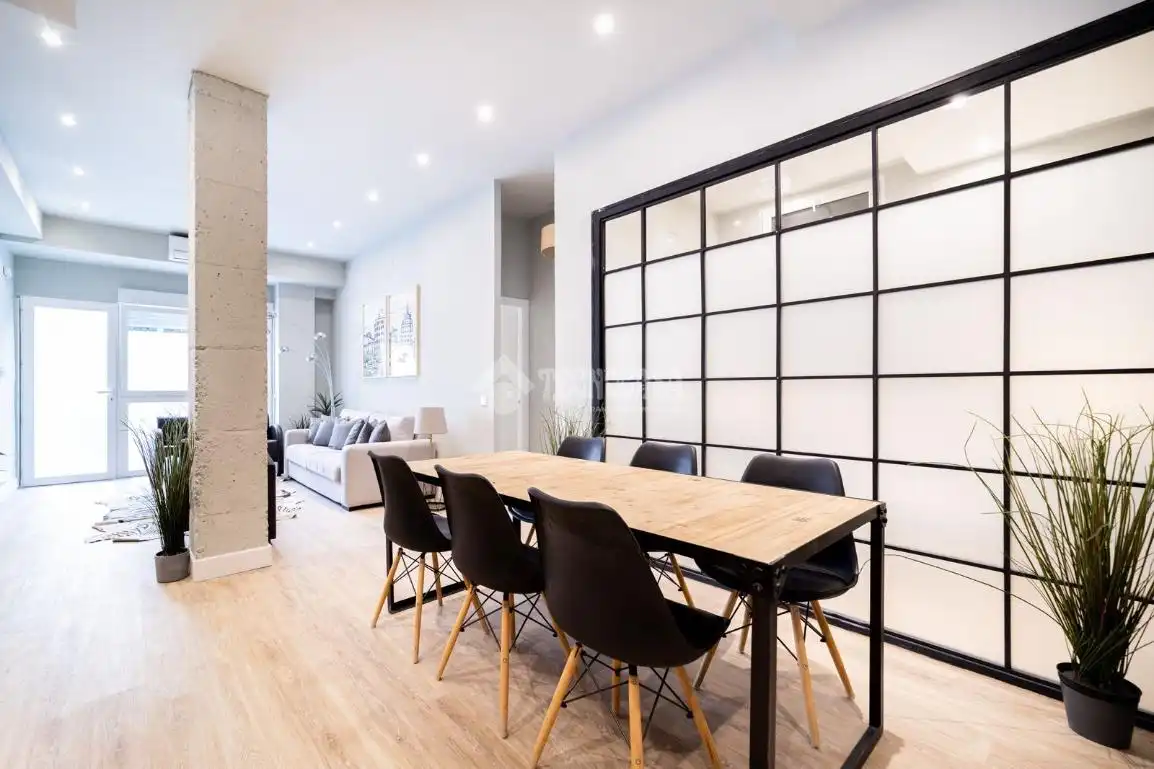 Dining room of Flat for sale in Madrid