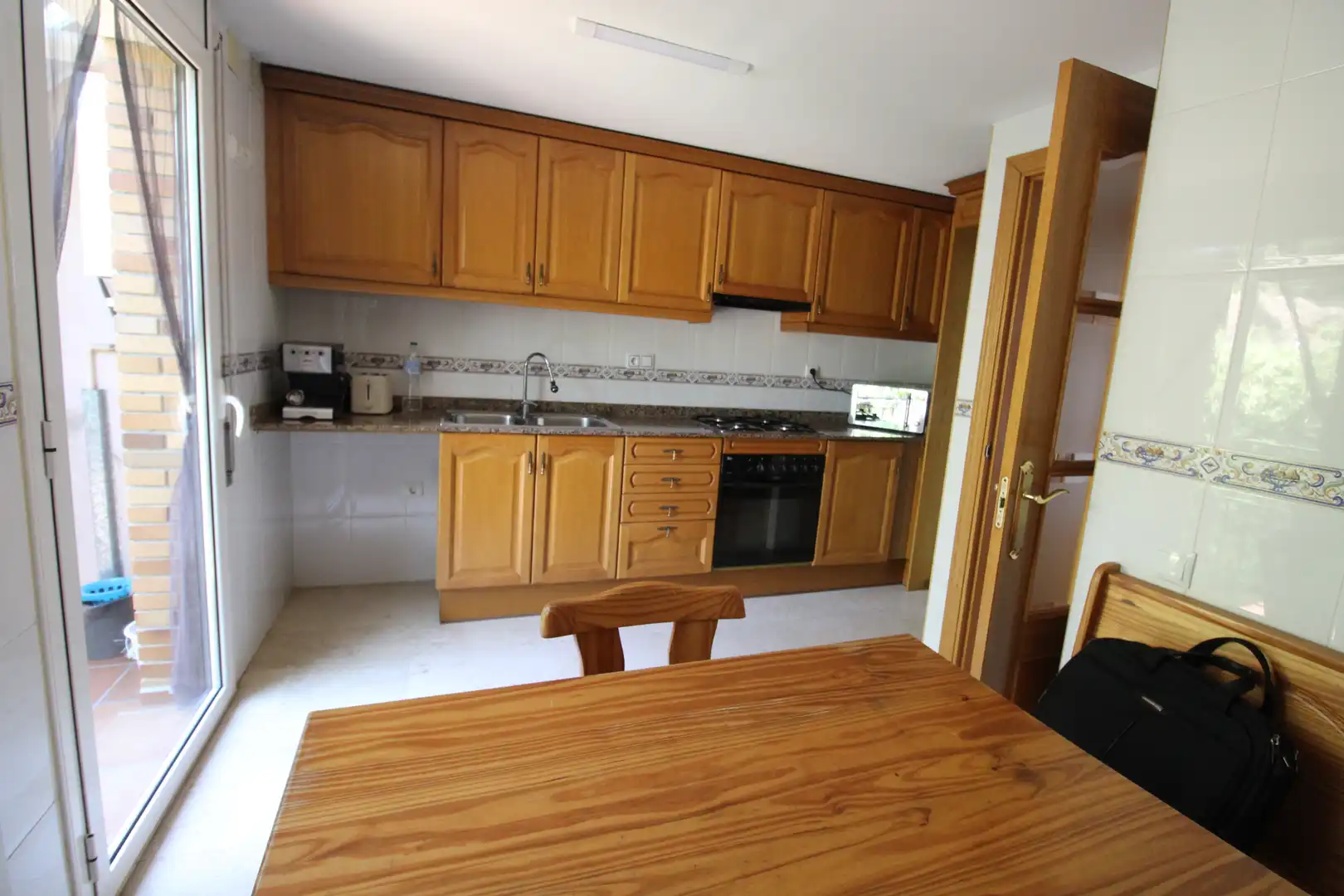 Cocina de Casa adosada en venta en Rubí con Aire acondicionado, Calefacción y Terraza