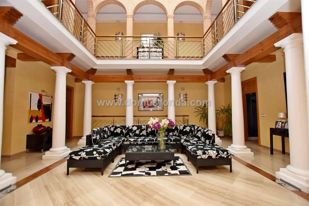 Sala de estar de Casa o chalet en venta en Ronda con Aire acondicionado, Calefacción y Terraza