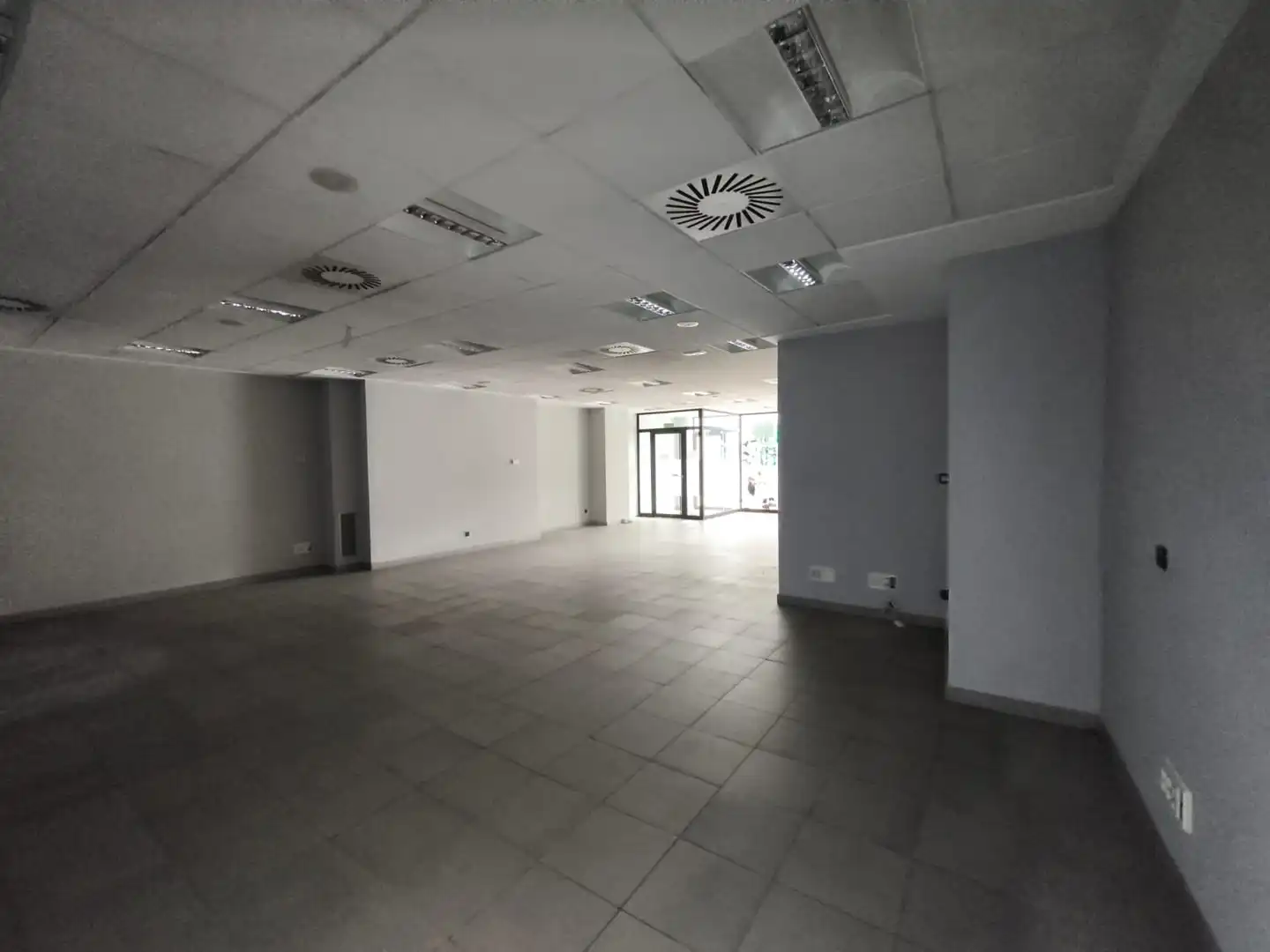 Local comercial en venda a Calle de Artica 20, imagen 3