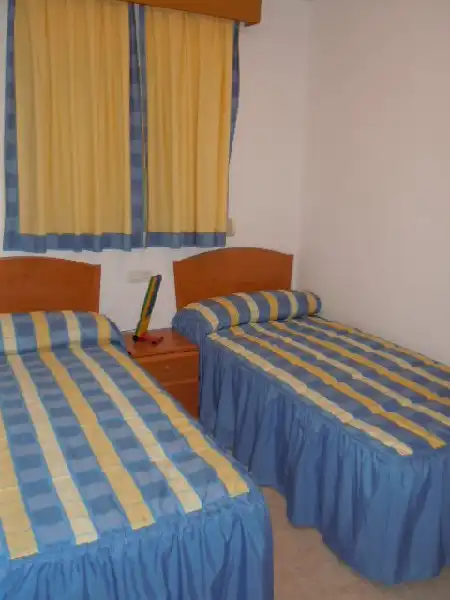 Apartments for rent in Carrer Amplaries, Sol Park