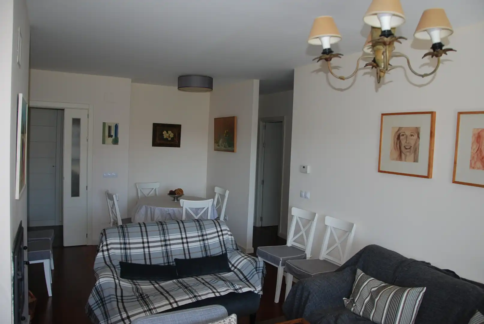 Sala de estar de Piso en venta en Sabiñánigo con Calefacción, Terraza y Trastero