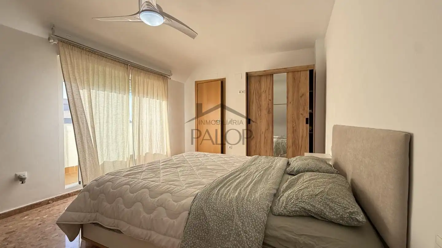 Schlafzimmer von Maisonette zum Verkauf in La Pobla Llarga mit Klimaanlage und Terrasse