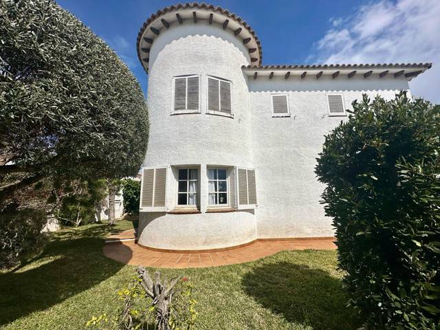 Casa-chalet en Venta en Els Masos - Els Garrofers