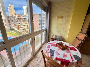 Estudi amb ascensor de lloguer a Avinguda Marina Baixa