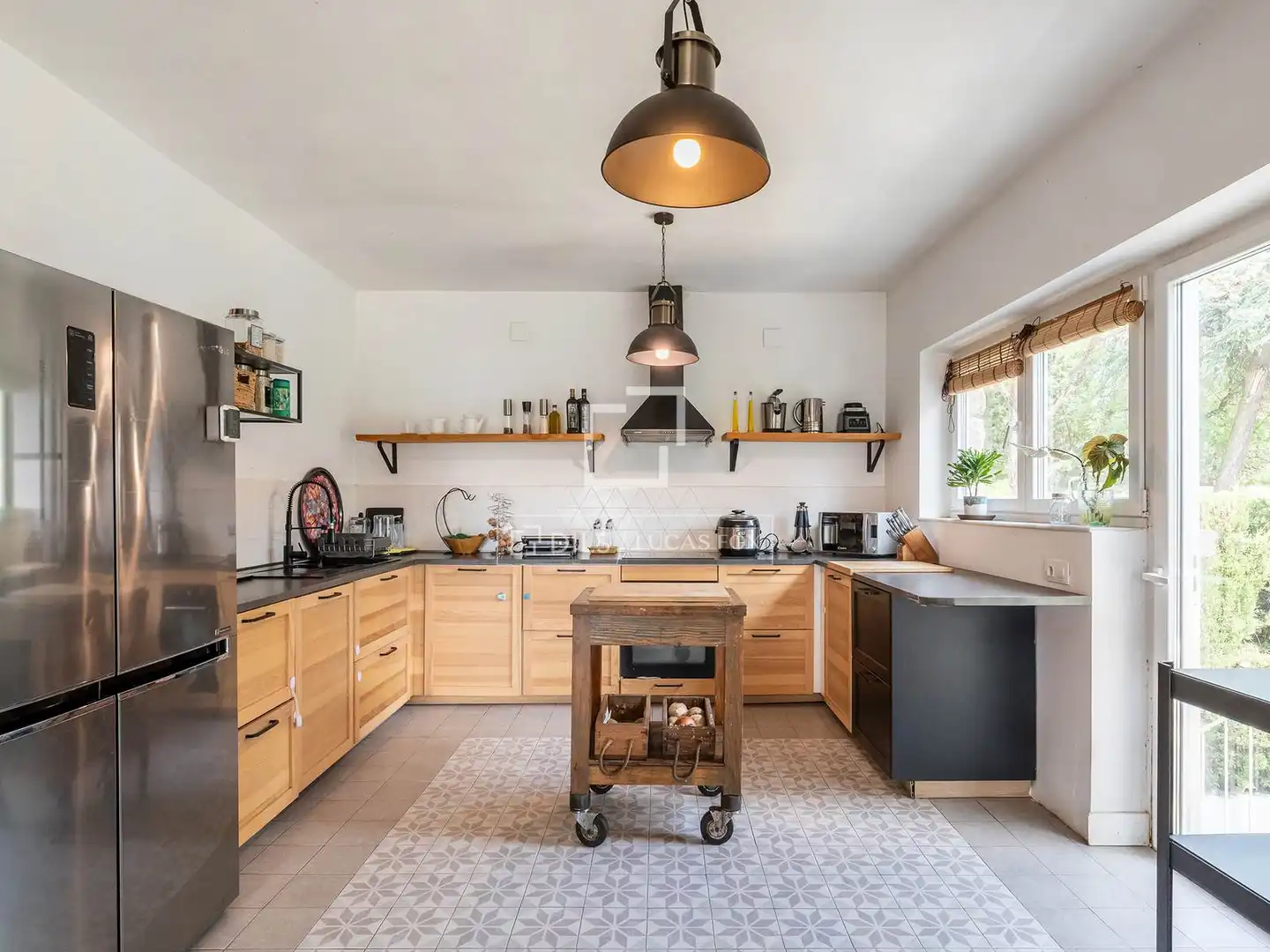 Cocina de Casa o chalet en venta en Torrelodones con Aire acondicionado, Jardín privado y Terraza