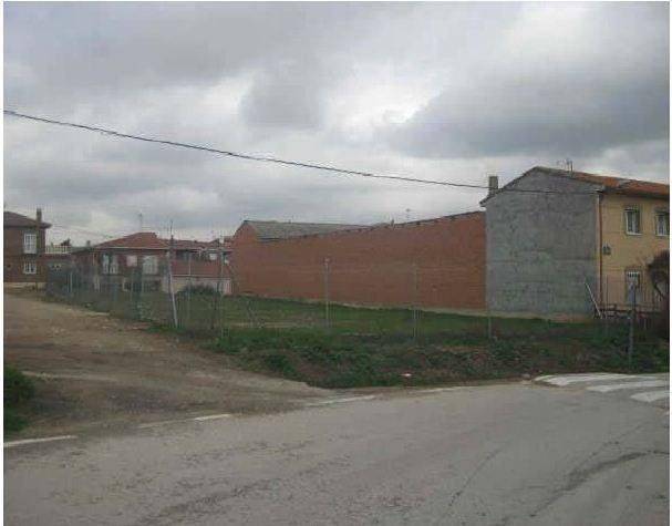 Terreno residencial en Venta en Calle BENITO CHAVARRI en Tórtola de Henares