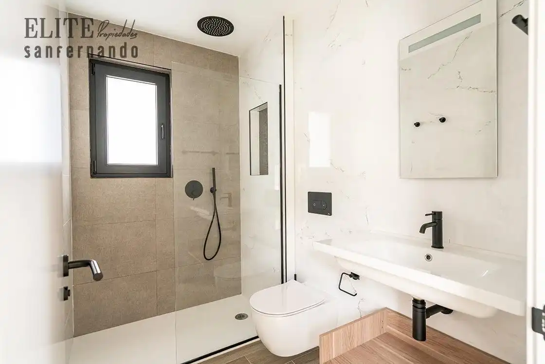 Baño de Casa o chalet en venta en Suances con Calefacción, Jardín privado y Piscina