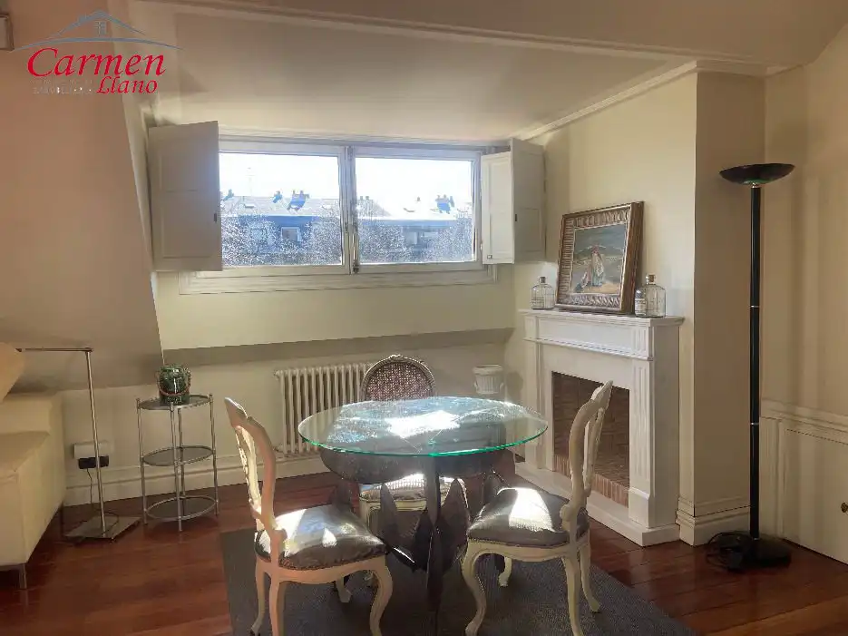 Comedor de Piso en venta en Getxo  con Calefacción, Terraza y Trastero