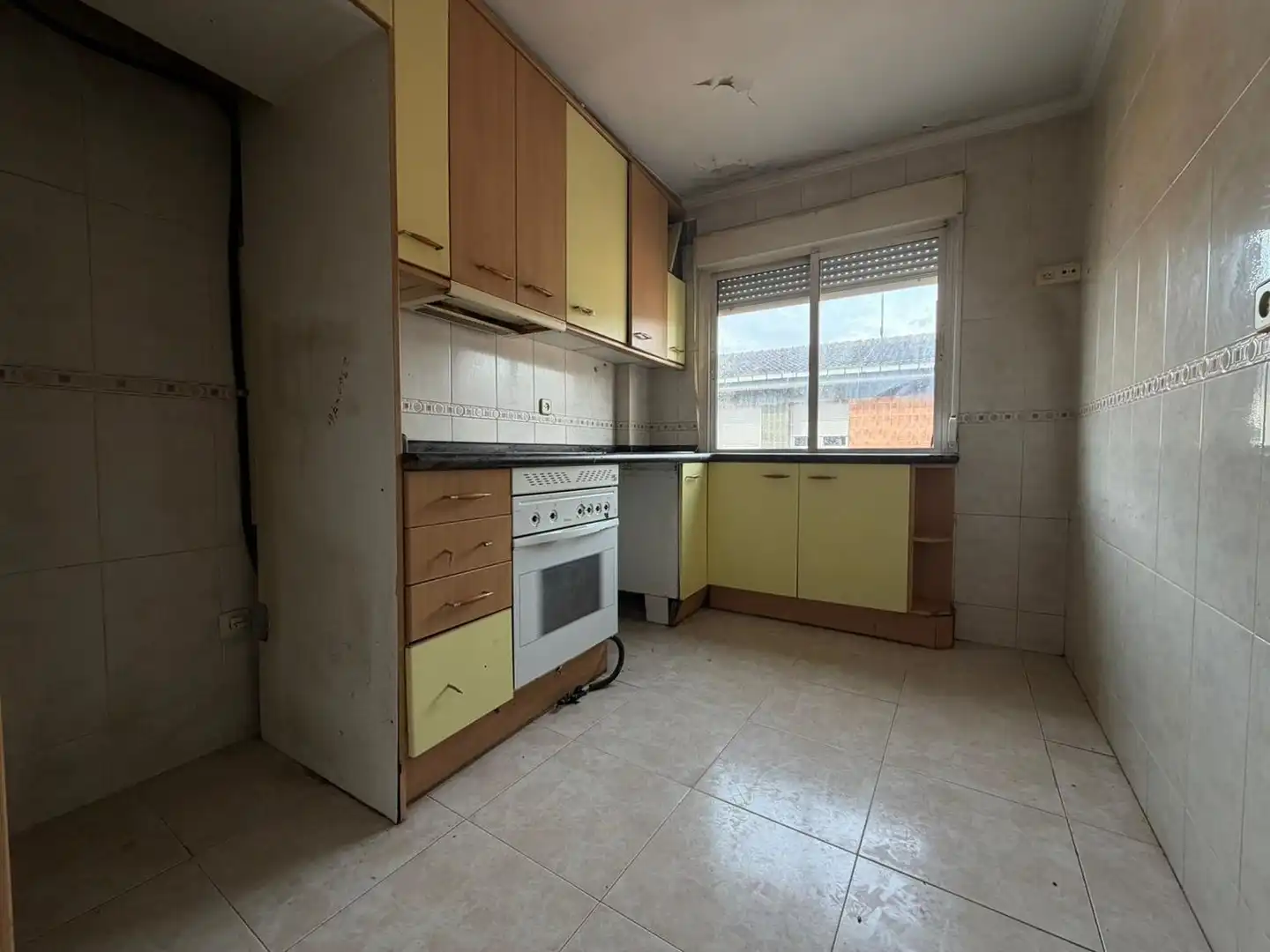 Kitchen of Flat for sale in Gijón   with Swimming Pool