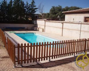 Swimming pool of House or chalet for sale in Nambroca  with Air Conditioner, Heating and Private garden