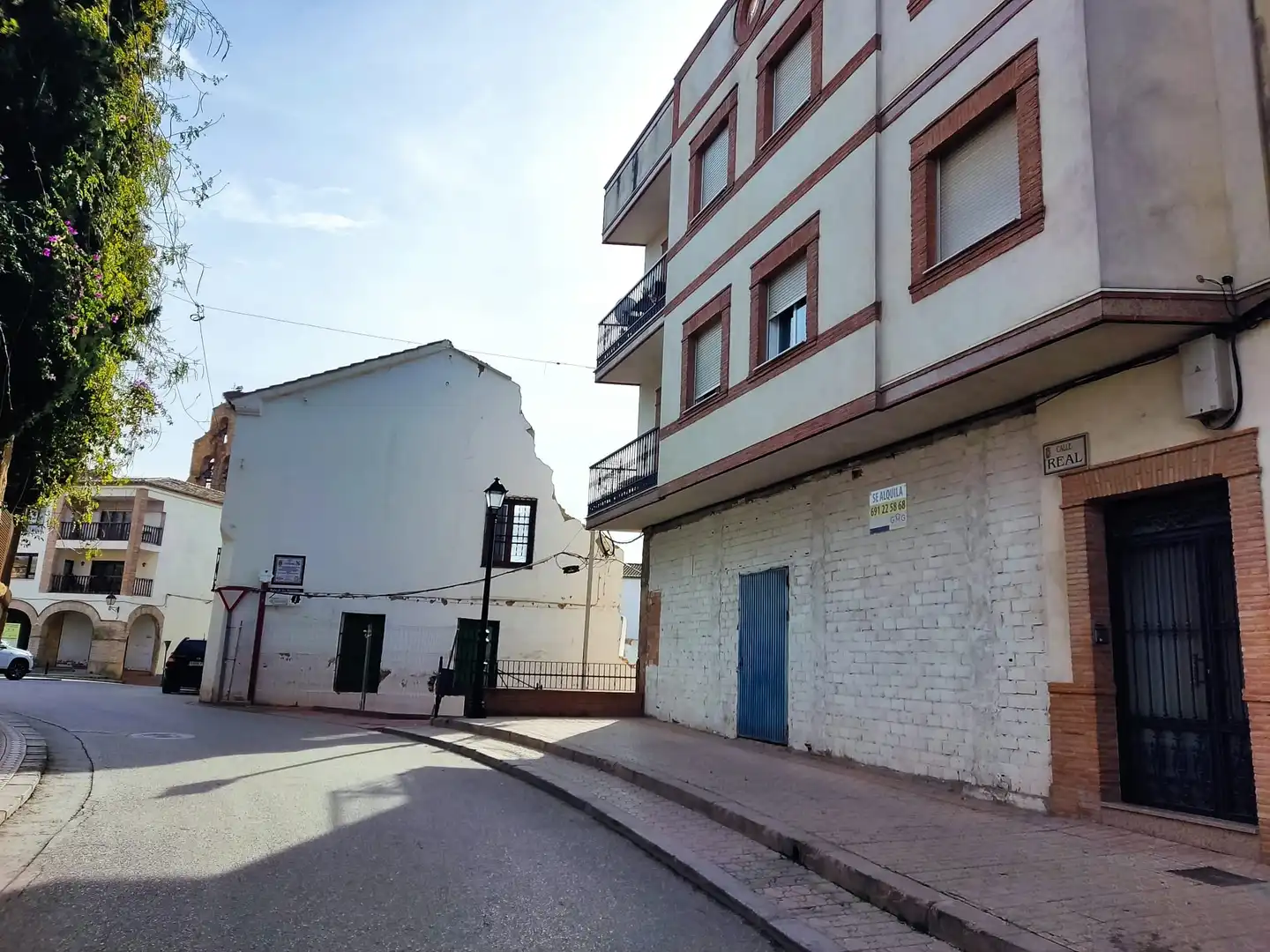 Local comercial en alquiler en Mengíbar, imagen 2