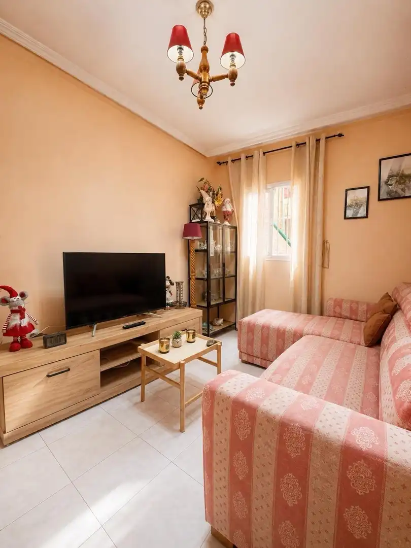 Living room of Houses for sale in Algeciras
