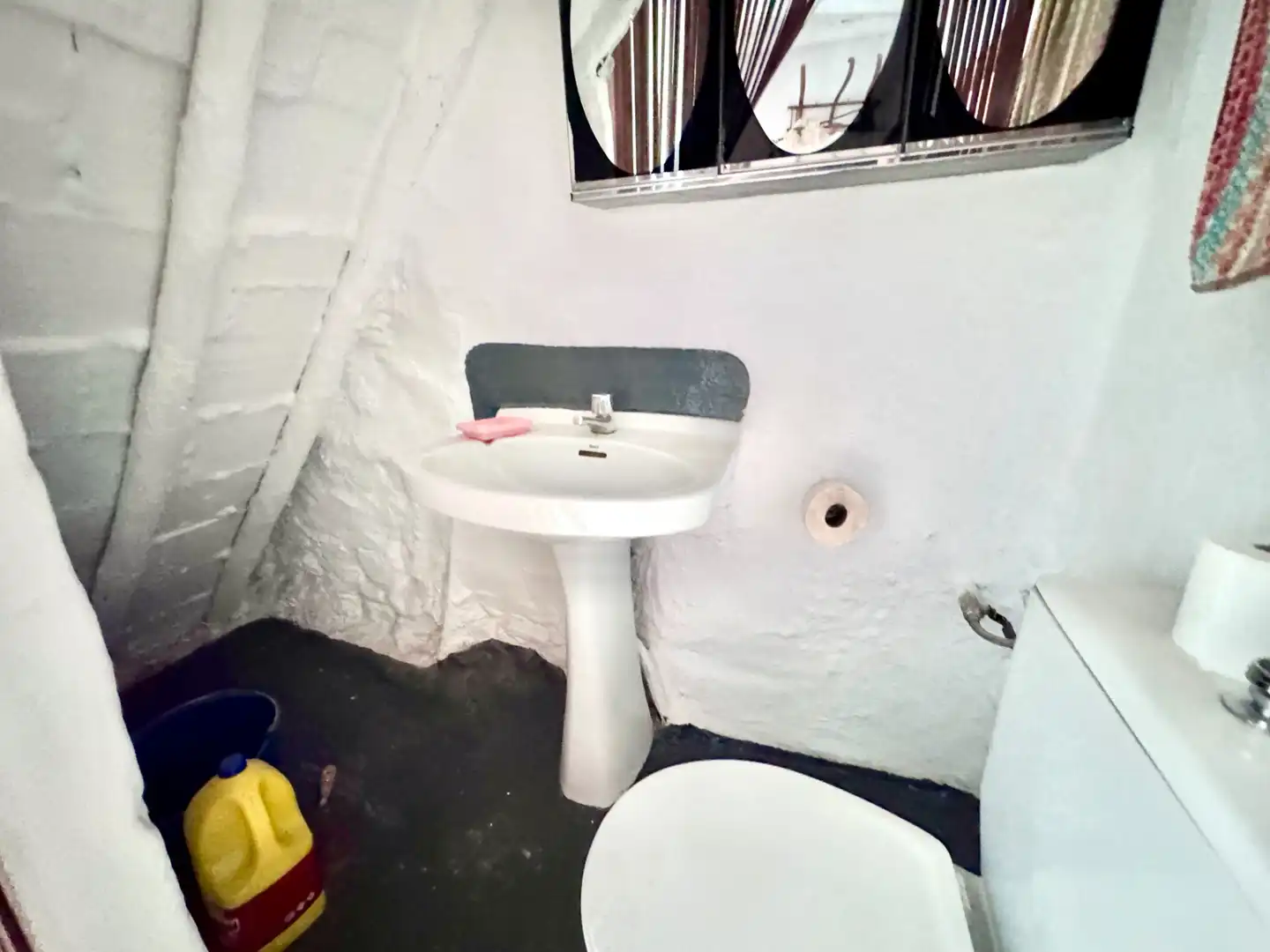 Bathroom of Houses for sale in Aldeire  with Storage room, Furnished and Balcony