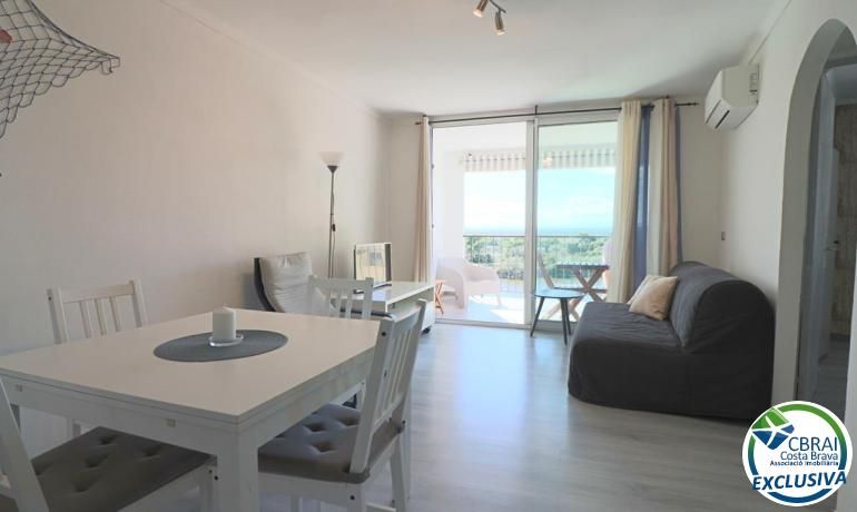 Bedroom of Apartment for sale in Empuriabrava  with Heating, Private garden and Furnished