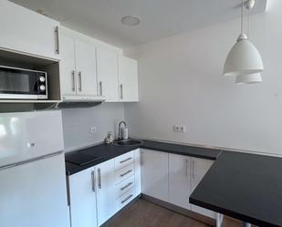 Kitchen of Study to share in  Barcelona Capital  with Air Conditioner and Terrace