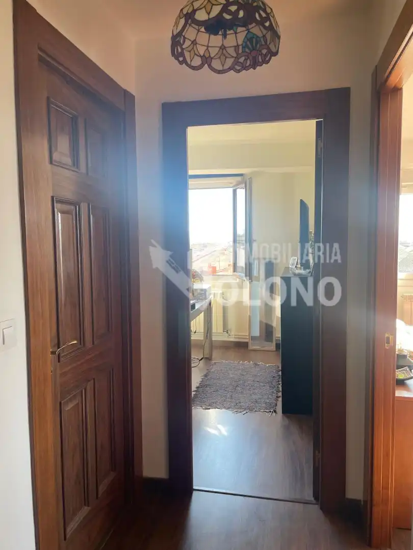 Piso con ascensor en venta en Calle Hermanos Sánchez del Río 11, imagen 8