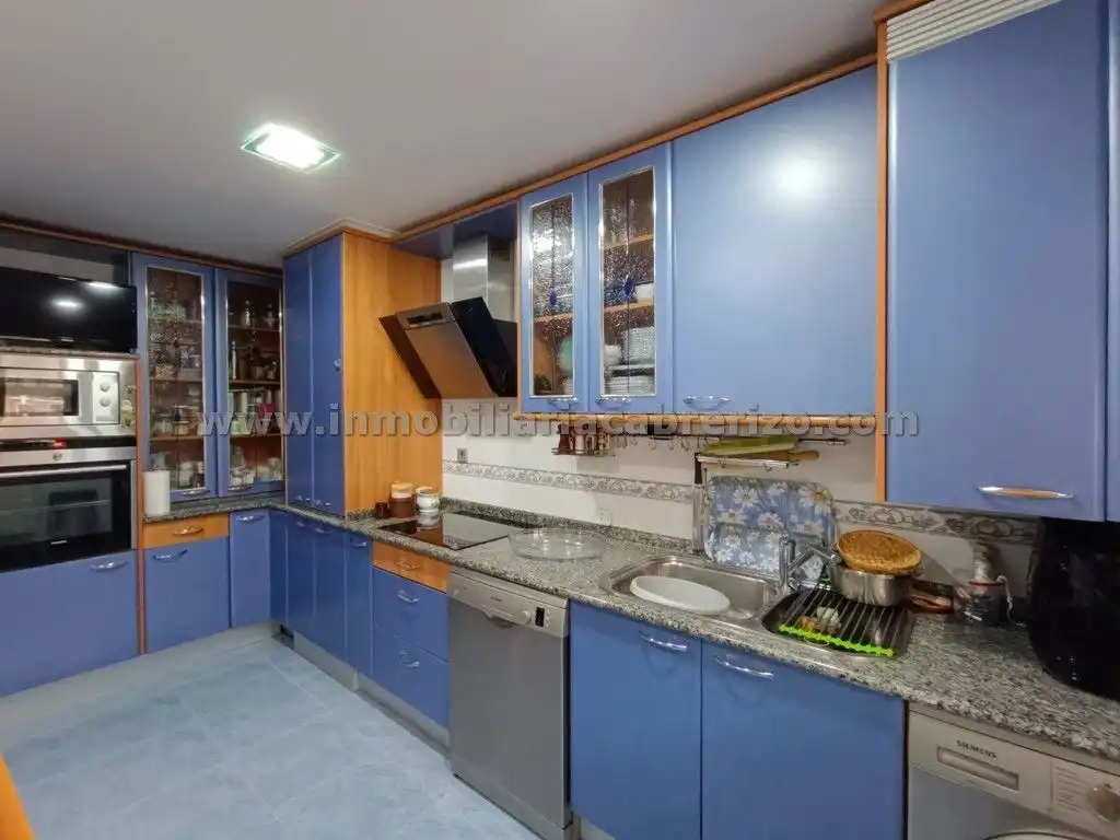 Detached homes for sale in N/A, Portillejo - Valdegastea