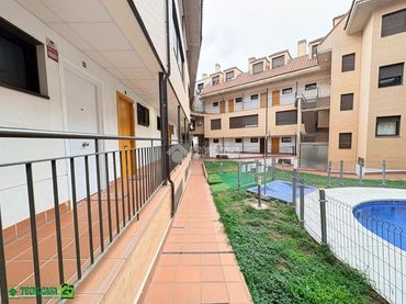 Flat with pool for sale in Pozuelo de Calatrava