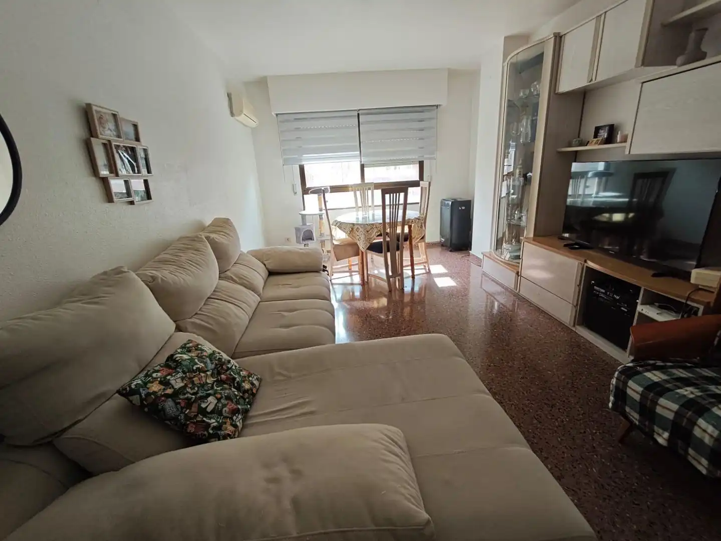 Sala de estar de Piso en venta en Petrer con Trastero