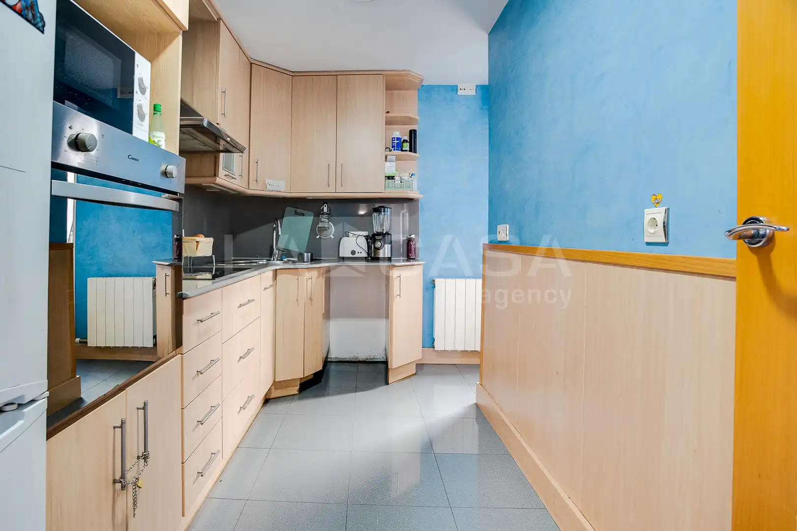 Cocina de Piso en venta en Sant Adrià de Besòs con Balcón