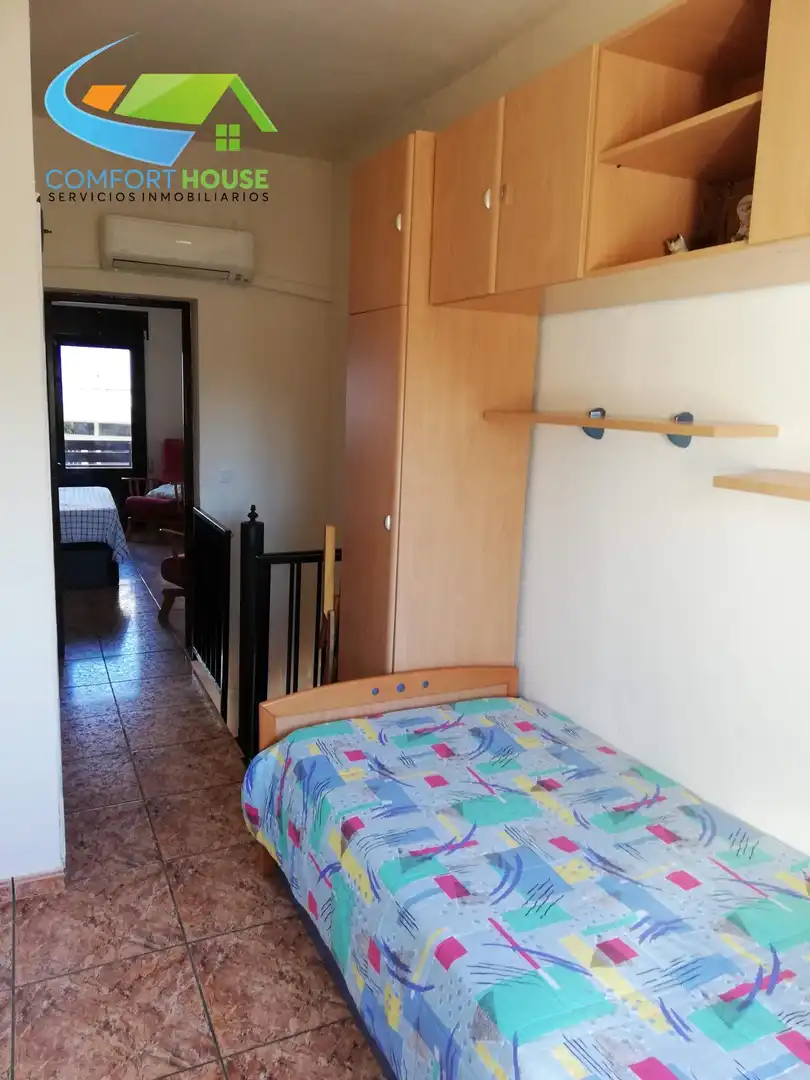 Dormitori de Casa o xalet en venda en Cartagena