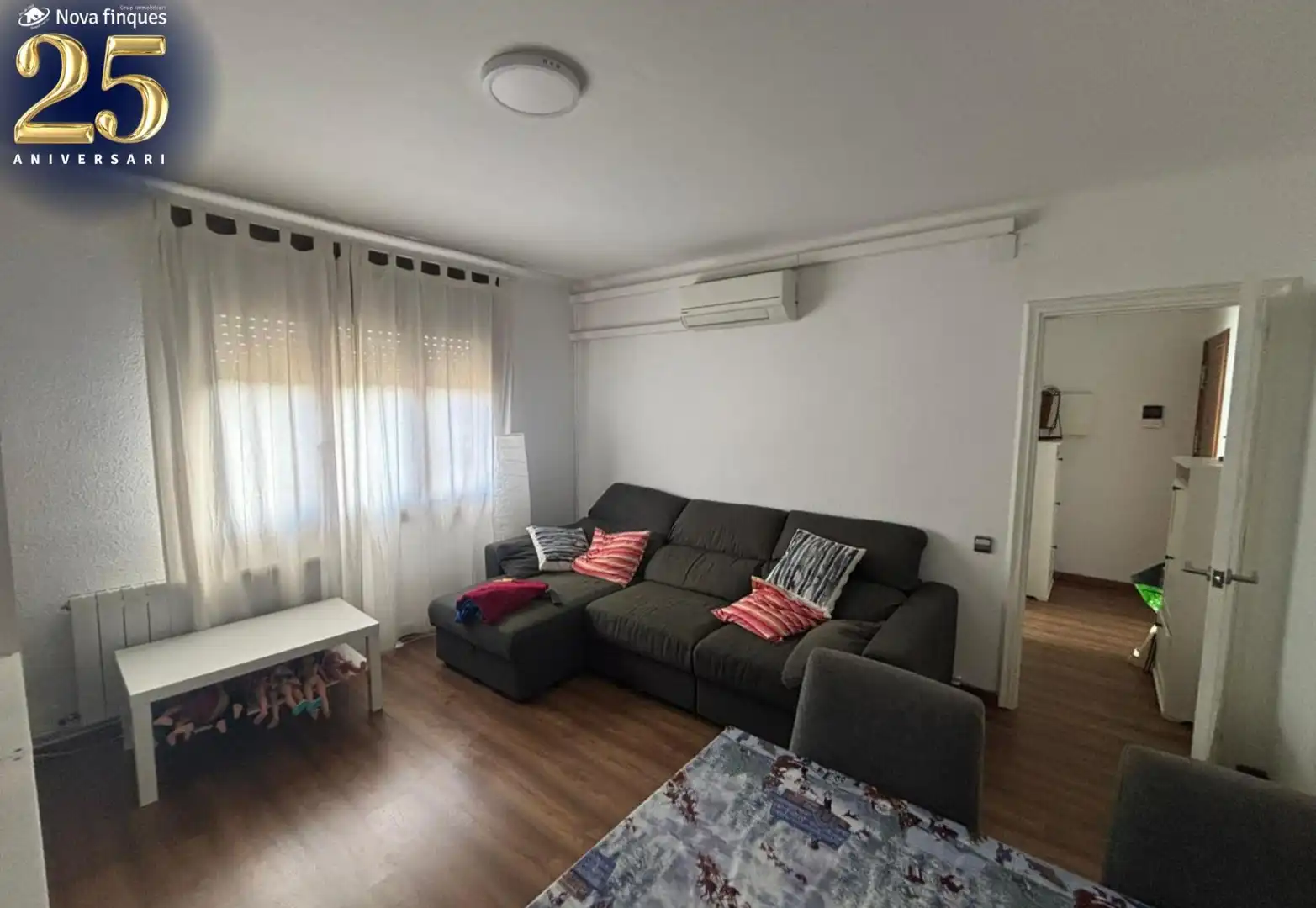 Sala de estar de Piso en venta en Sabadell con Calefacción