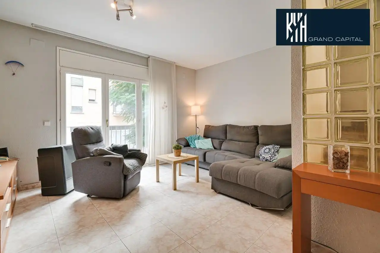 Maison mitoyenne avec terrasse à vendre à Calle JOSEP FONTBERNAT, imagen 7