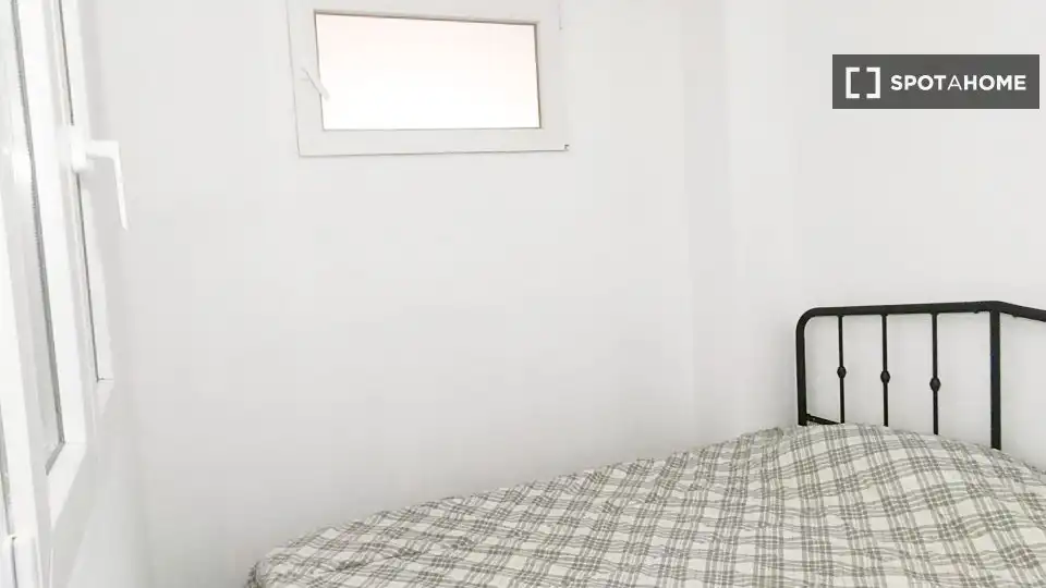 Bedroom of Flat for rent in  Palma de Mallorca  with Air Conditioner, Heating and Furnished