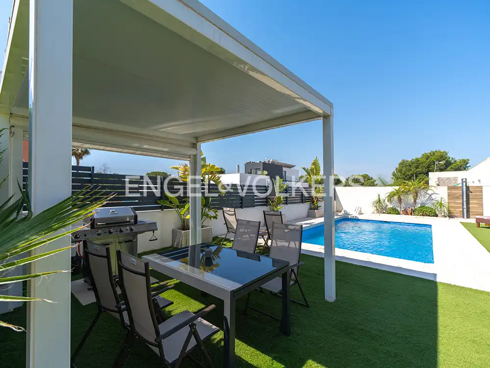 Terraza de Casa o chalet en venta en Santa Pola con Aire acondicionado, Calefacción y Jardín privado