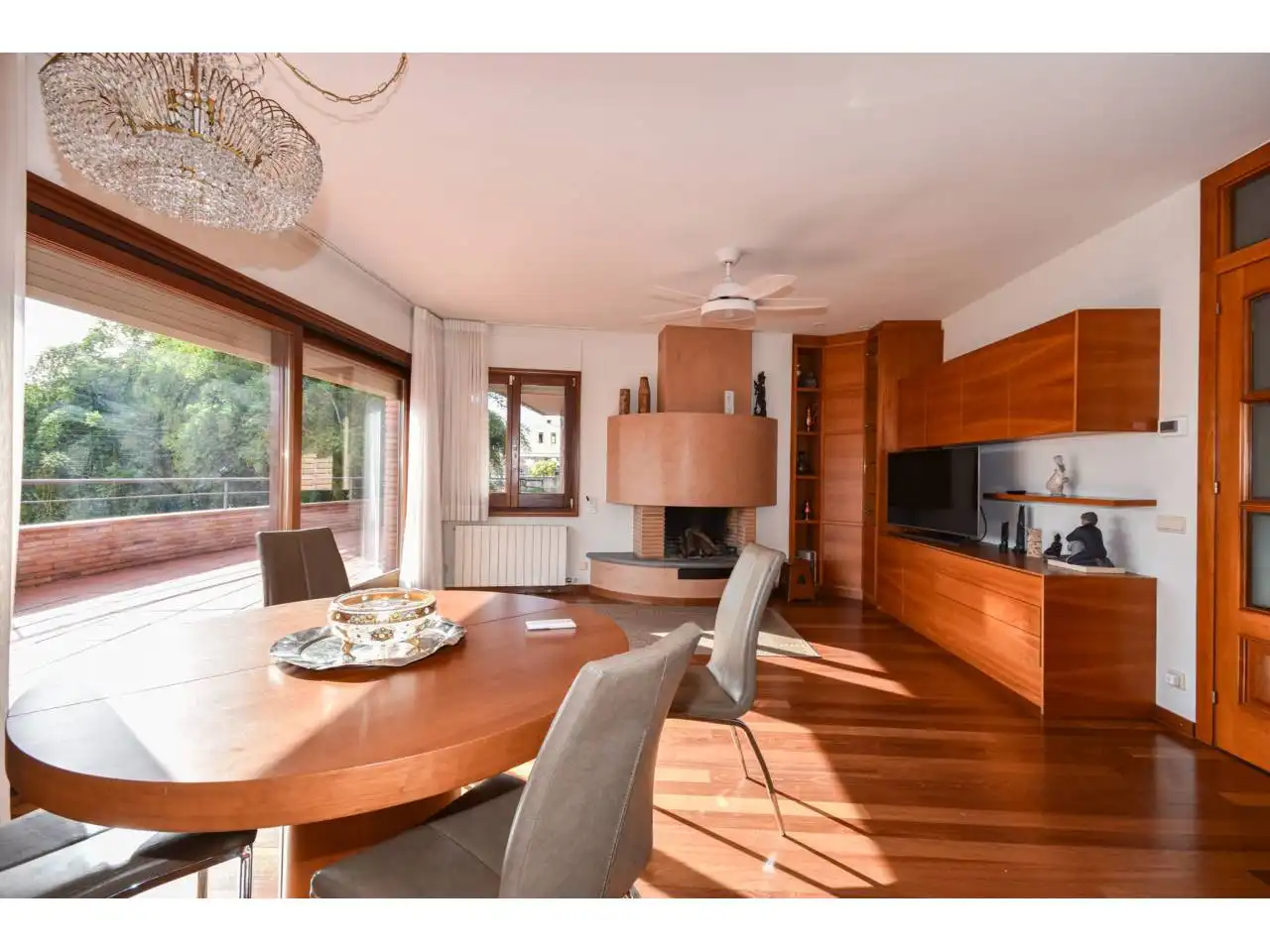 Comedor de Casa o chalet en venta en Granollers con Calefacción, Jardín privado y Parquet