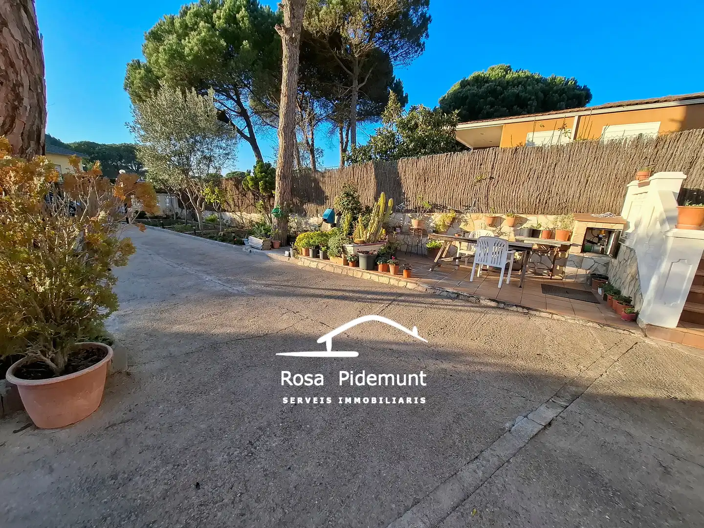 Casa o xalet en venda a Carrer Ronda Goba, La Goba