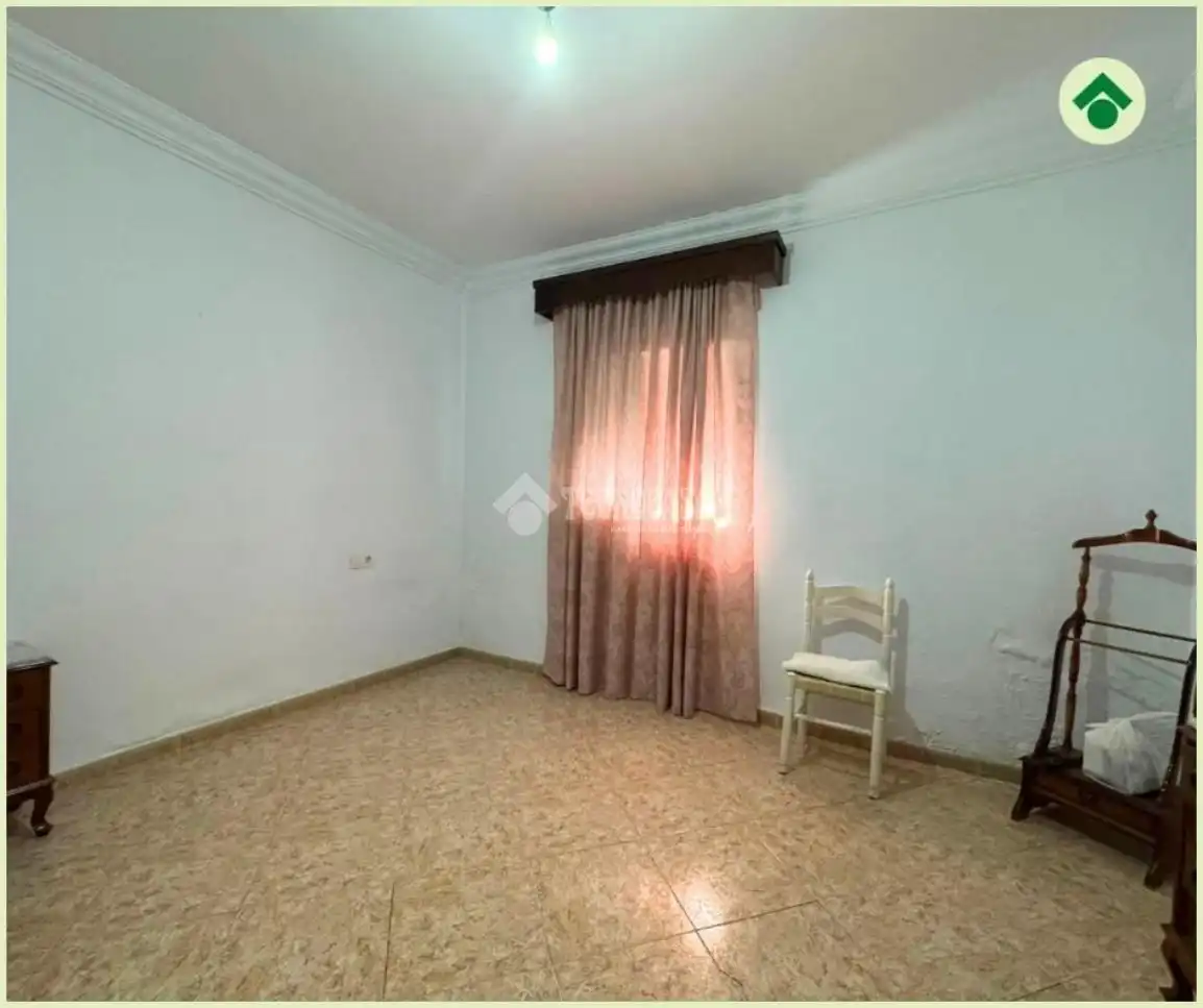 Dormitori de Casa o xalet en venda en Las Cabezas de San Juan amb Terrassa