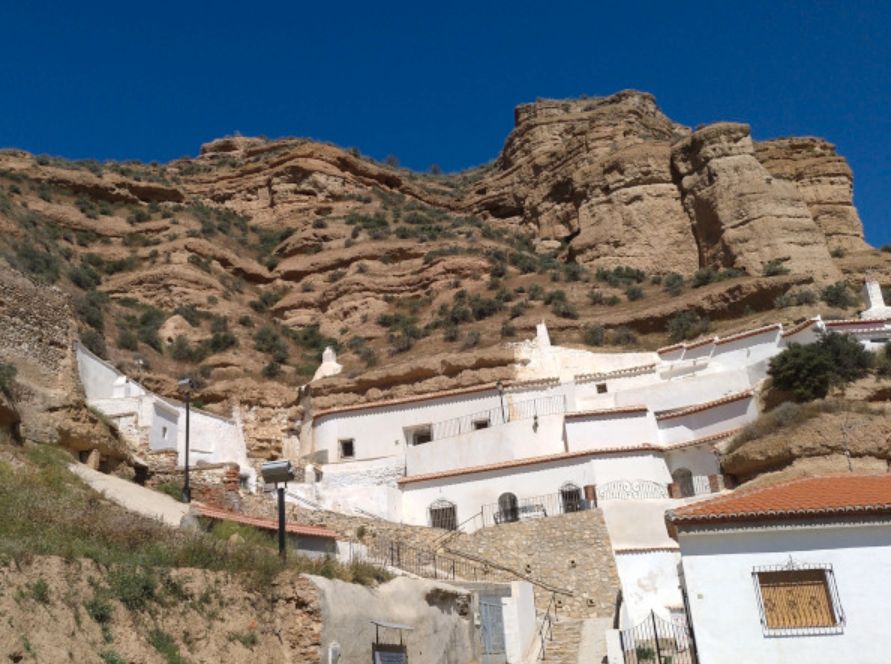 Exterior view of Country house for sale in Cortes y Graena  with Furnished