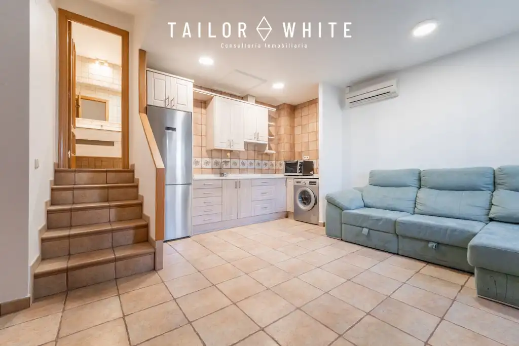 Duplexes for sale in Calle de Buenos Aires, La Espinilla - Parque Blanco