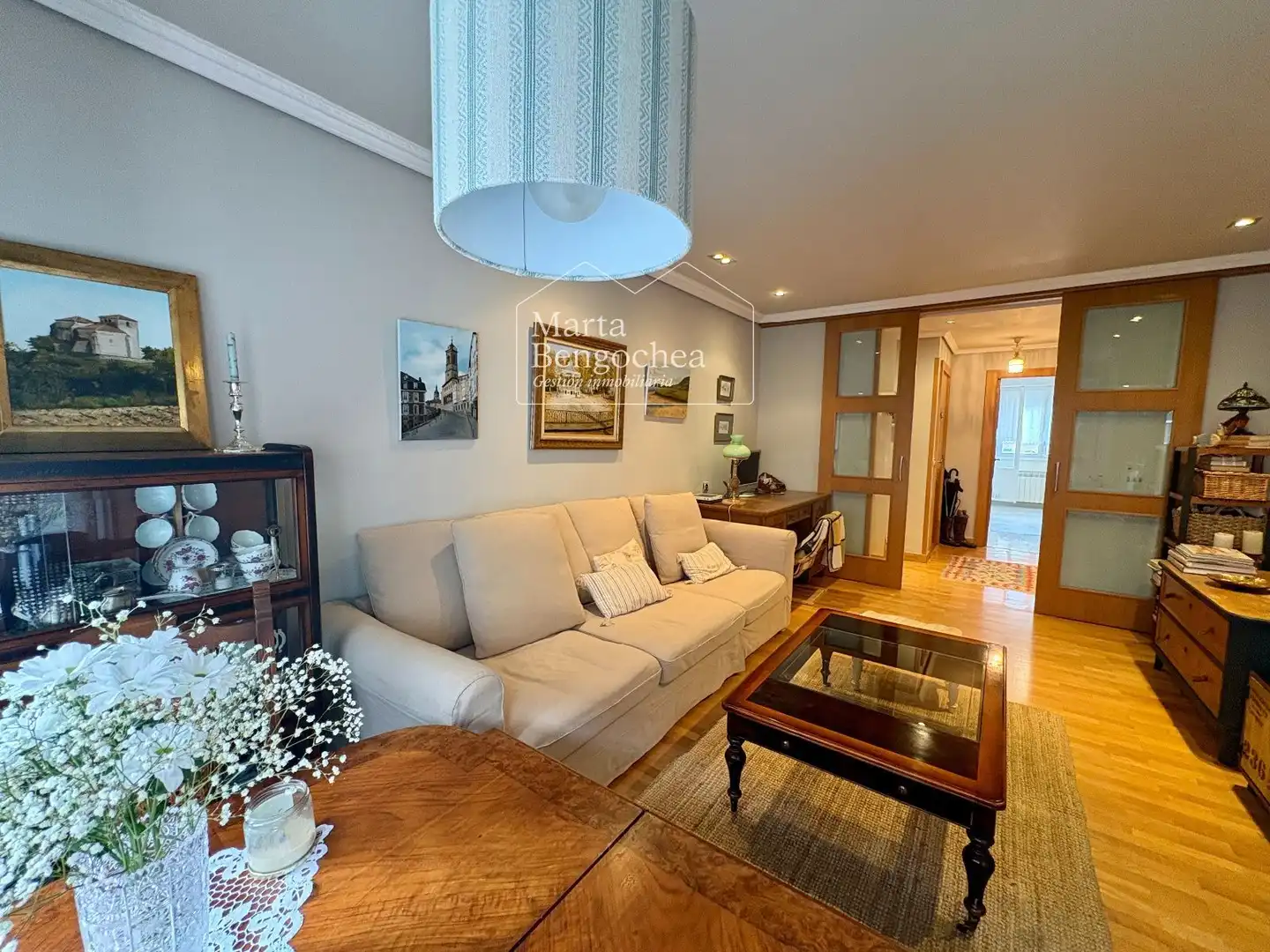 Sala de estar de Piso en venta en Vitoria - Gasteiz con Calefacción y Terraza