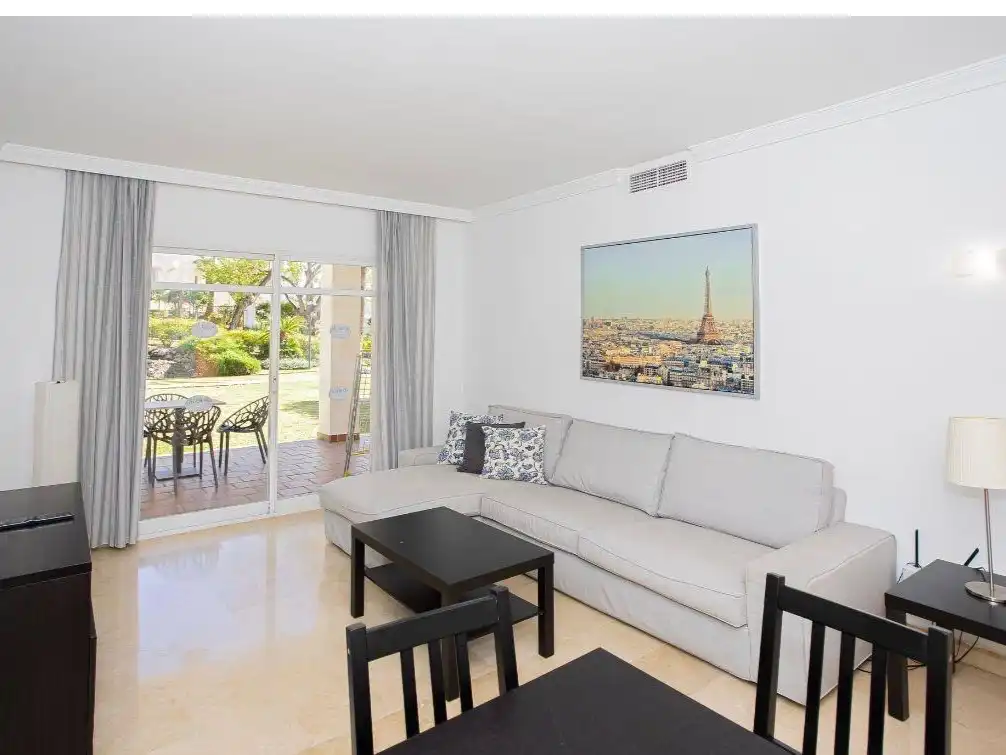 Sala d'estar de Apartament de lloguer en Nueva Andalucía