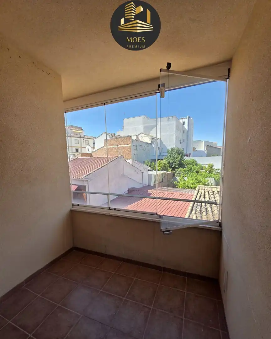 Exterior view of Flat for sale in Mengíbar  with Air Conditioner, Terrace and Storage room
