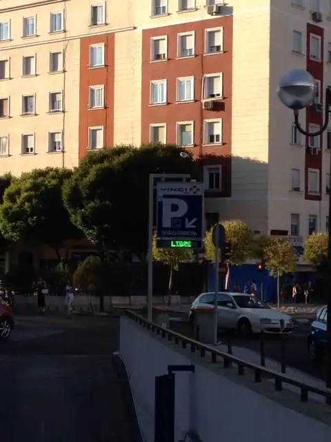 Aparcament de Garatge de lloguer en Madrid
