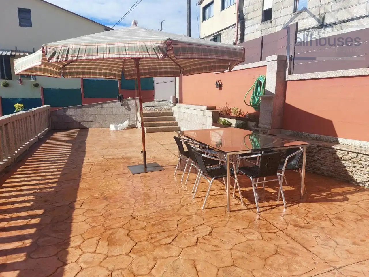 Terraza de Casa o chalet de alquiler en Vigo  con Calefacción, Jardín privado y Trastero