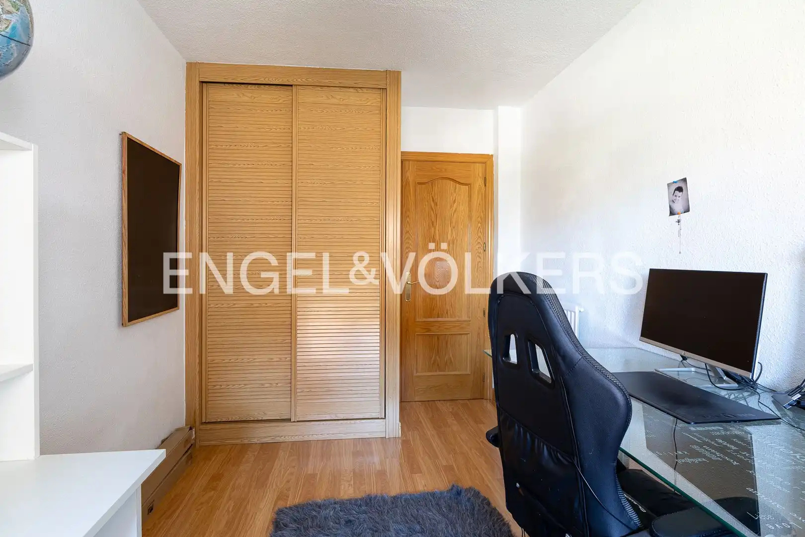 Wohnung zum Verkauf in Móstoles mit Klimaanlage, Heizung und Terrasse
