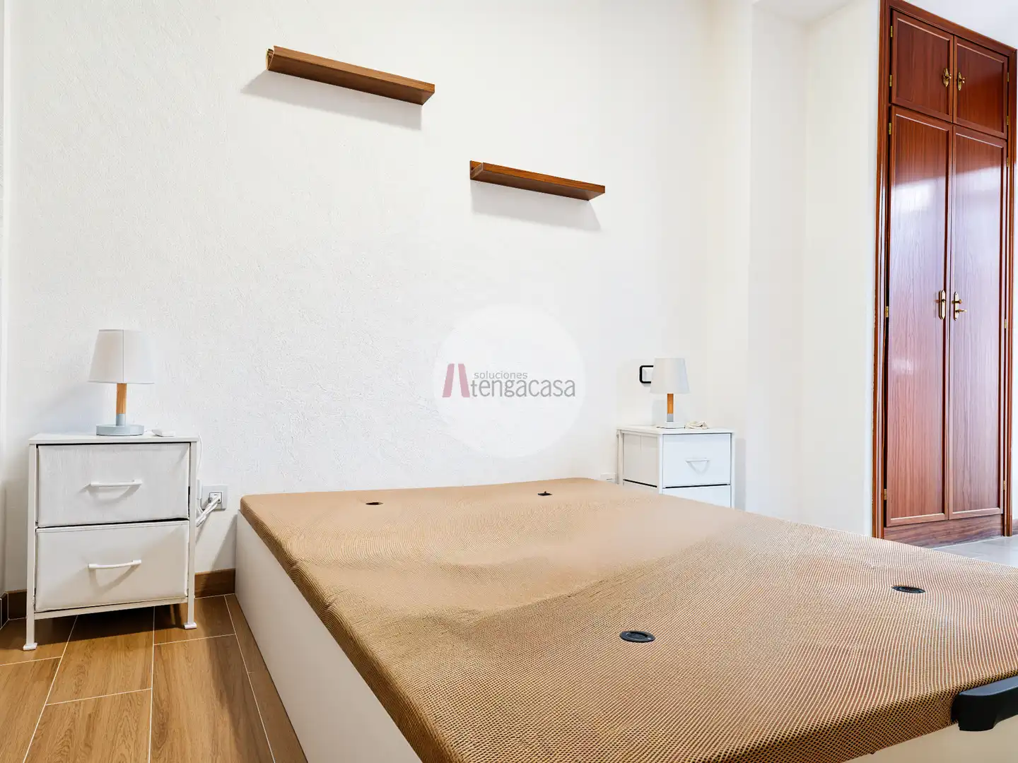 Schlafzimmer von Wohnungen zur Miete in Madrid mit Klimaanlage, Heizung und Parkett