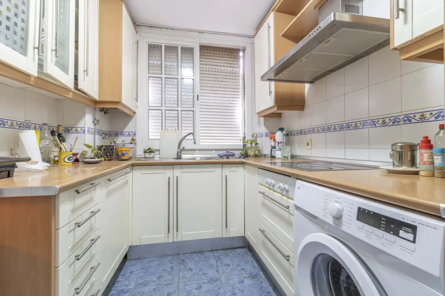 Flat with lift for sale in Este - Alcosa- Torreblanca, imagen 3
