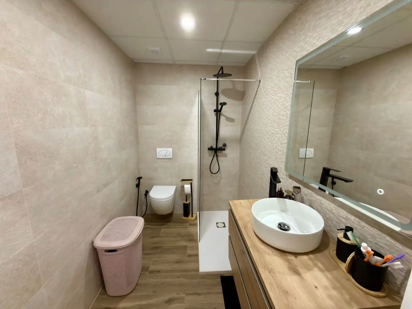 Baño de Casa o chalet en venta en Santa Margarida I Els Monjos con Aire acondicionado, Jardín privado y Terraza