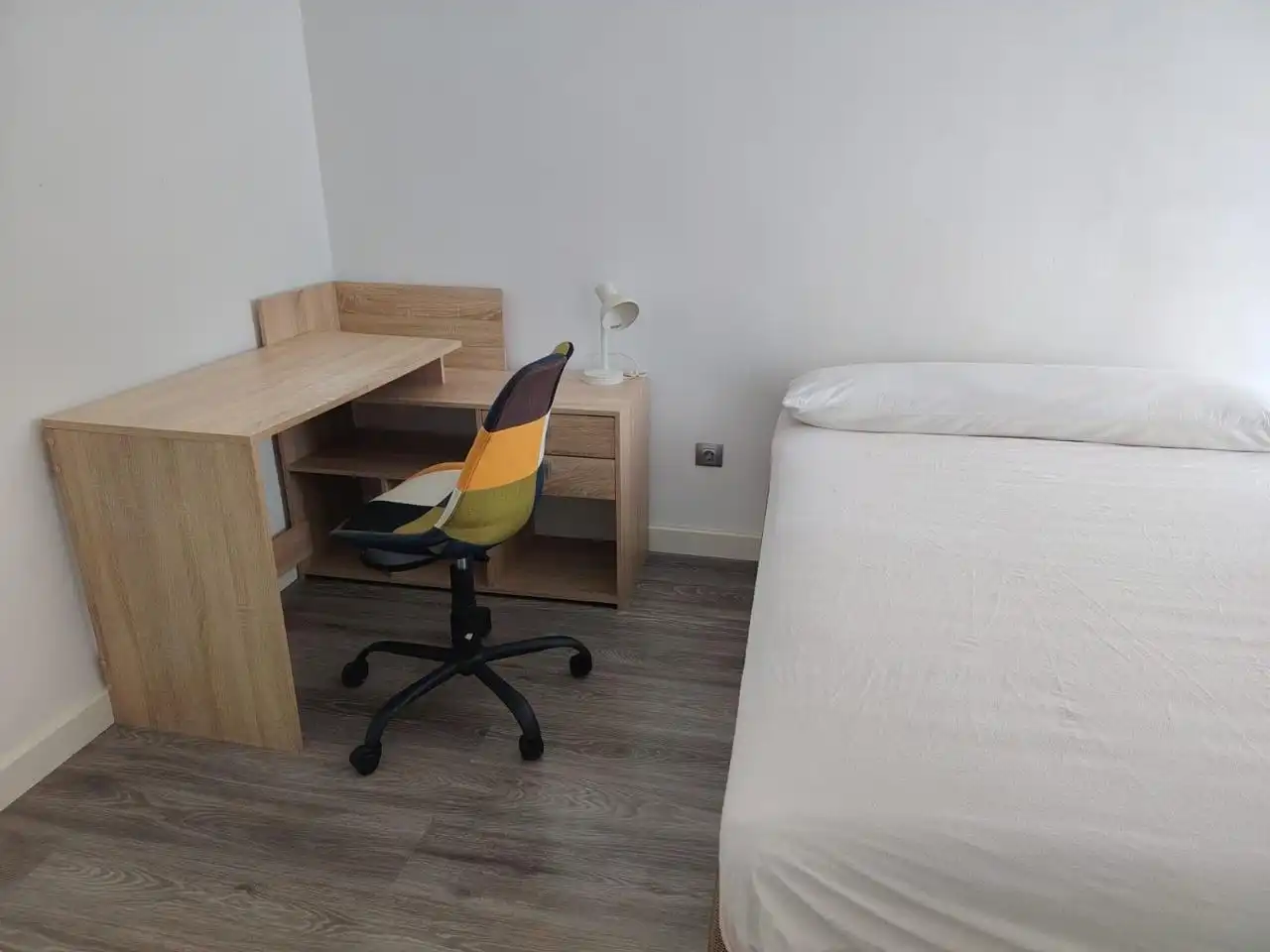 Habitación de Piso en venta en Zaragoza con Calefacción, Terraza y Amueblado